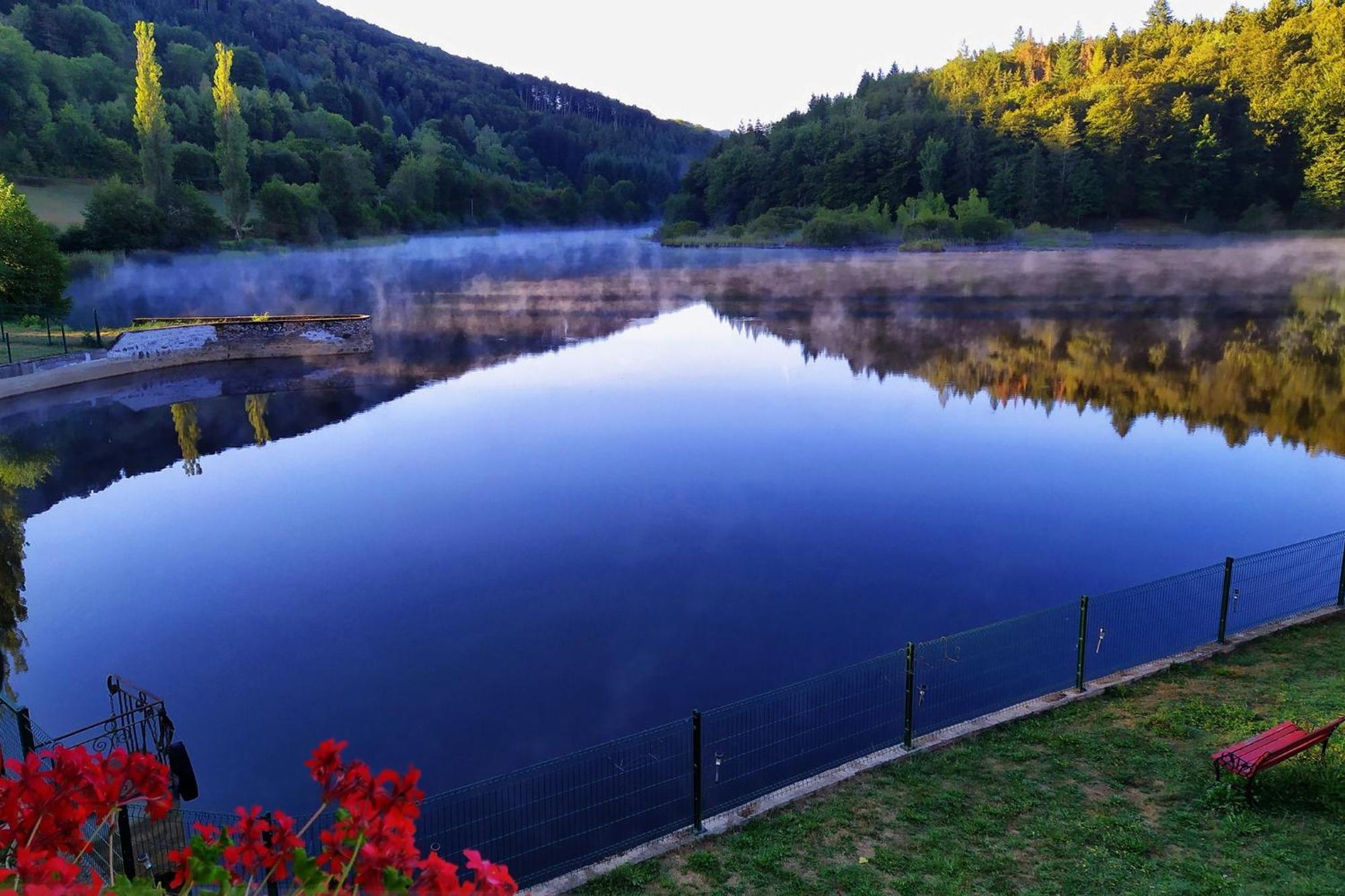 Condat  Le Lac Des Moines מראה חיצוני תמונה